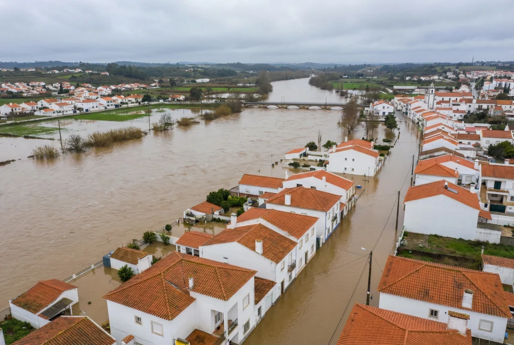 дождей и штормов в Португалии